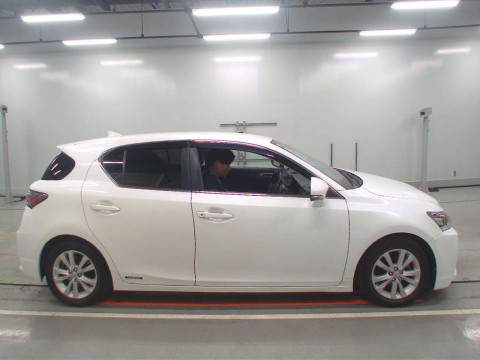 2014 Lexus CT ZWA10[1]