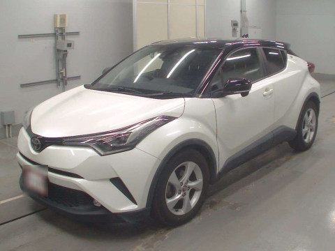 2018 Toyota C-HR NGX10[0]