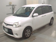 2013 Toyota Sienta