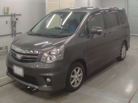 2013 Toyota Noah ZRR75W[0]