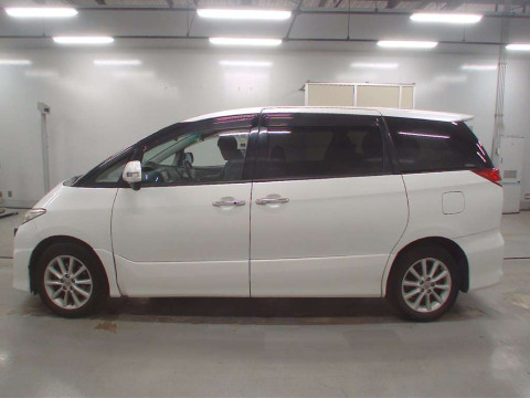 2010 Toyota Estima ACR55W[2]