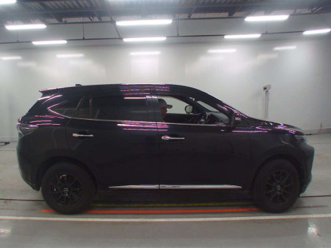 2016 Toyota Harrier ZSU65W[1]