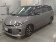 2015 Toyota Estima