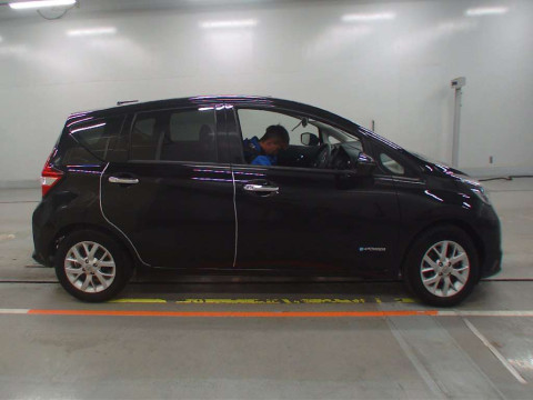 2016 Nissan Note HE12[1]