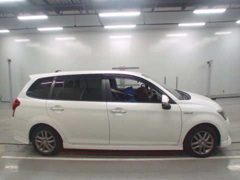 2014 Toyota Corolla Fielder NKE165G[1]