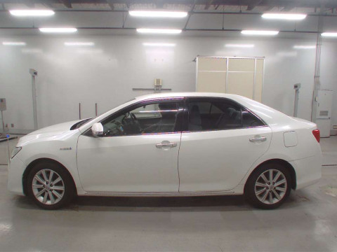 2012 Toyota Camry AVV50[2]