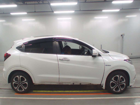 2019 Honda VEZEL RU3[2]