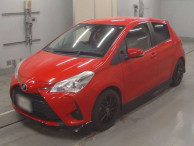 2017 Toyota Vitz