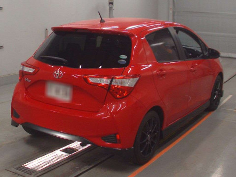 2017 Toyota Vitz NSP130[1]