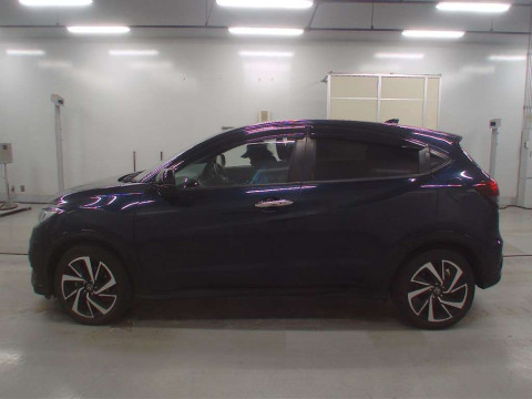 2018 Honda VEZEL RU1[2]