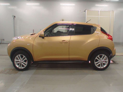 2014 Nissan JUKE YF15[2]