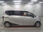 2015 Toyota Sienta