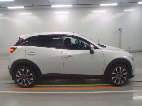 2018 Mazda CX-3 DK8FW[1]