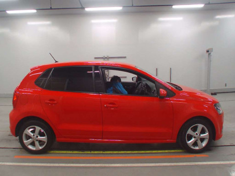 2014 Volkswagen Polo 6RCJZ[1]