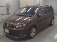 2014 Volkswagen Golf Touran