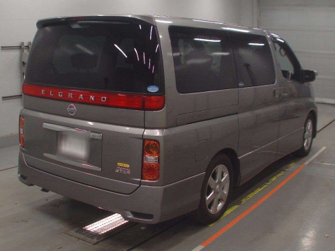 2009 Nissan Elgrand ME51[1]