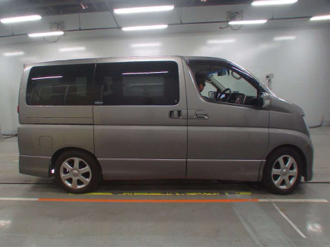 2009 Nissan Elgrand ME51[2]