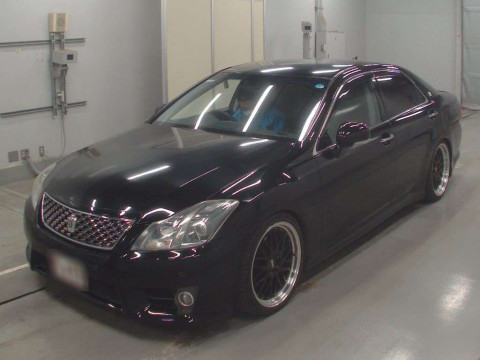 2011 Toyota Crown GRS204[0]