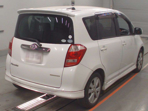 2006 Toyota Ractis NCP100[1]