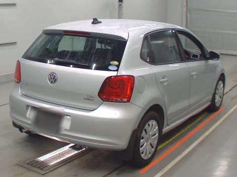 2014 Volkswagen Polo 6RCBZ[1]