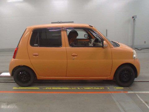 2006 Daihatsu Esse L235S[2]