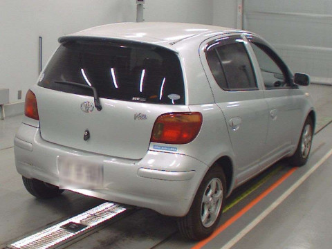 2002 Toyota Vitz SCP10[1]