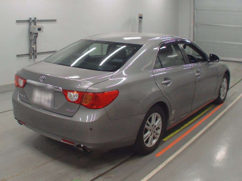 2011 Toyota Mark X GRX130[1]