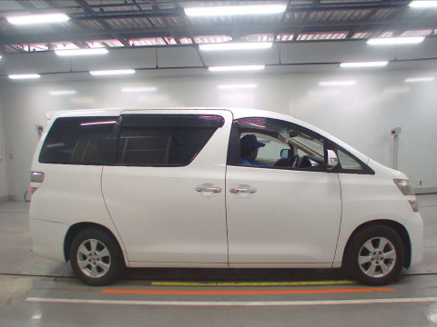 2010 Toyota Vellfire ANH20W[1]