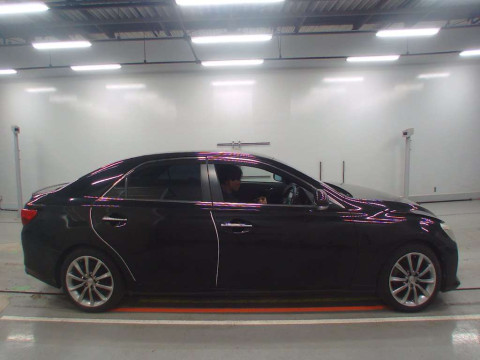 2013 Toyota Mark X GRX130[1]