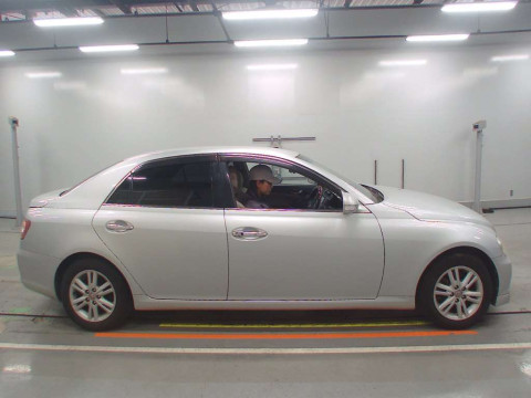 2008 Toyota Mark X GRX120[1]