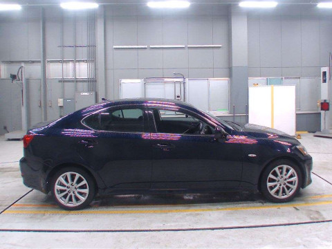 2008 Lexus IS GSE20[2]