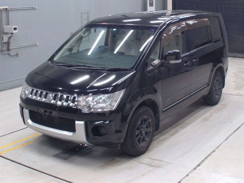 2014 Mitsubishi Delica D5 CV2W[0]