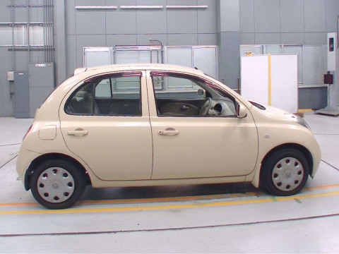 2006 Nissan March AK12[2]