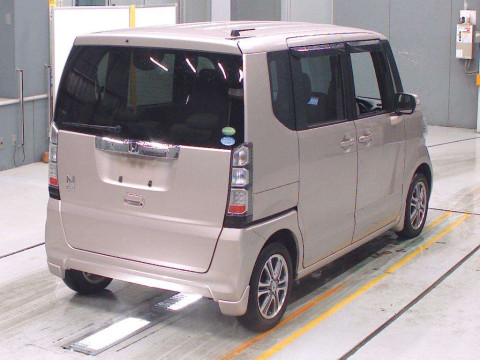 2014 Honda N-BOX JF1[1]