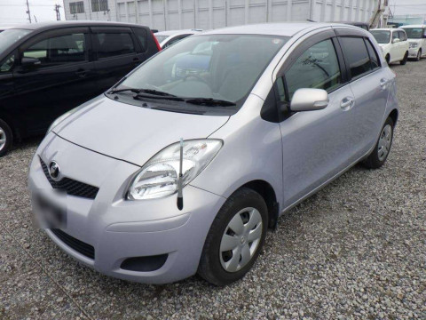 2008 Toyota Vitz SCP90[0]