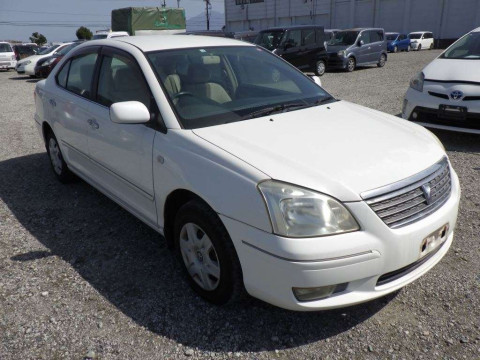 2002 Toyota Premio ZZT240[2]