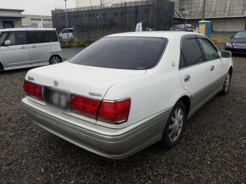 2002 Toyota Crown JZS175[1]