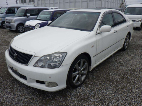 2007 Toyota Crown GRS184[0]