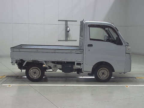 2019 Daihatsu Hijet Truck S500P[1]