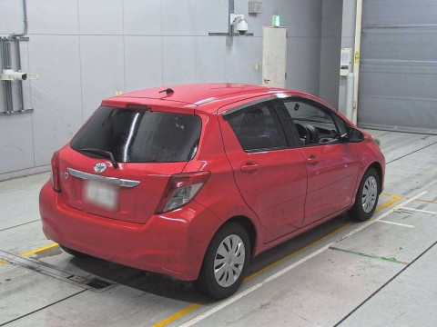 2012 Toyota Vitz NSP130[1]