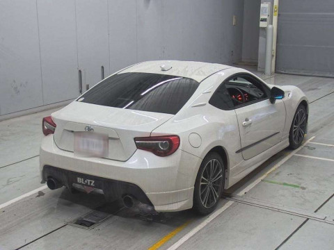 2012 Toyota 86 ZN6[1]