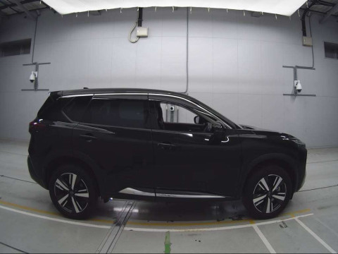 2022 Nissan X-Trail SNT33[1]