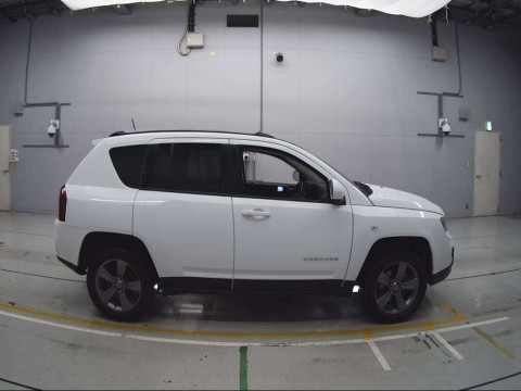 2015 Jeep Compass MK4924[2]