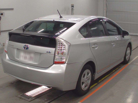 2011 Toyota Prius ZVW30[1]