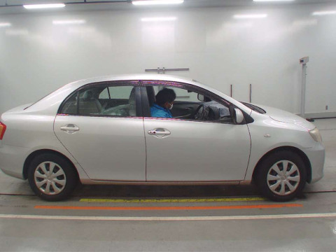 2007 Toyota Corolla Axio NZE141[2]