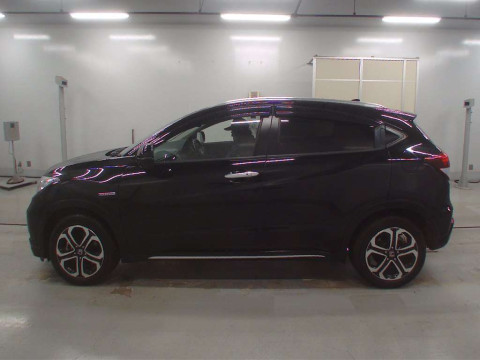 2016 Honda VEZEL RU3[2]