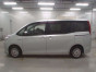 2014 Toyota Noah