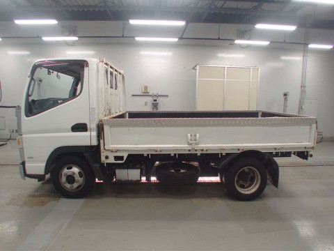 2013 Mitsubishi Fuso Canter FBA20[2]