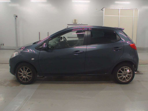 2012 Mazda Demio DE3FS[2]