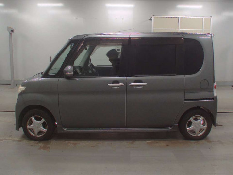 2009 Daihatsu Tanto Custom L375S[2]